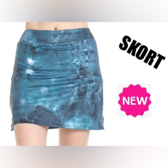 NEW Womens Navy Blue Tennis Golf Skort Skort M/L - Picture 1 of 5